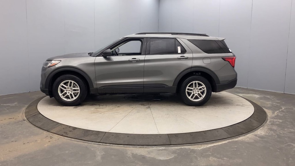 New 2026 Ford Explorer Active w/200A Pkg SUV