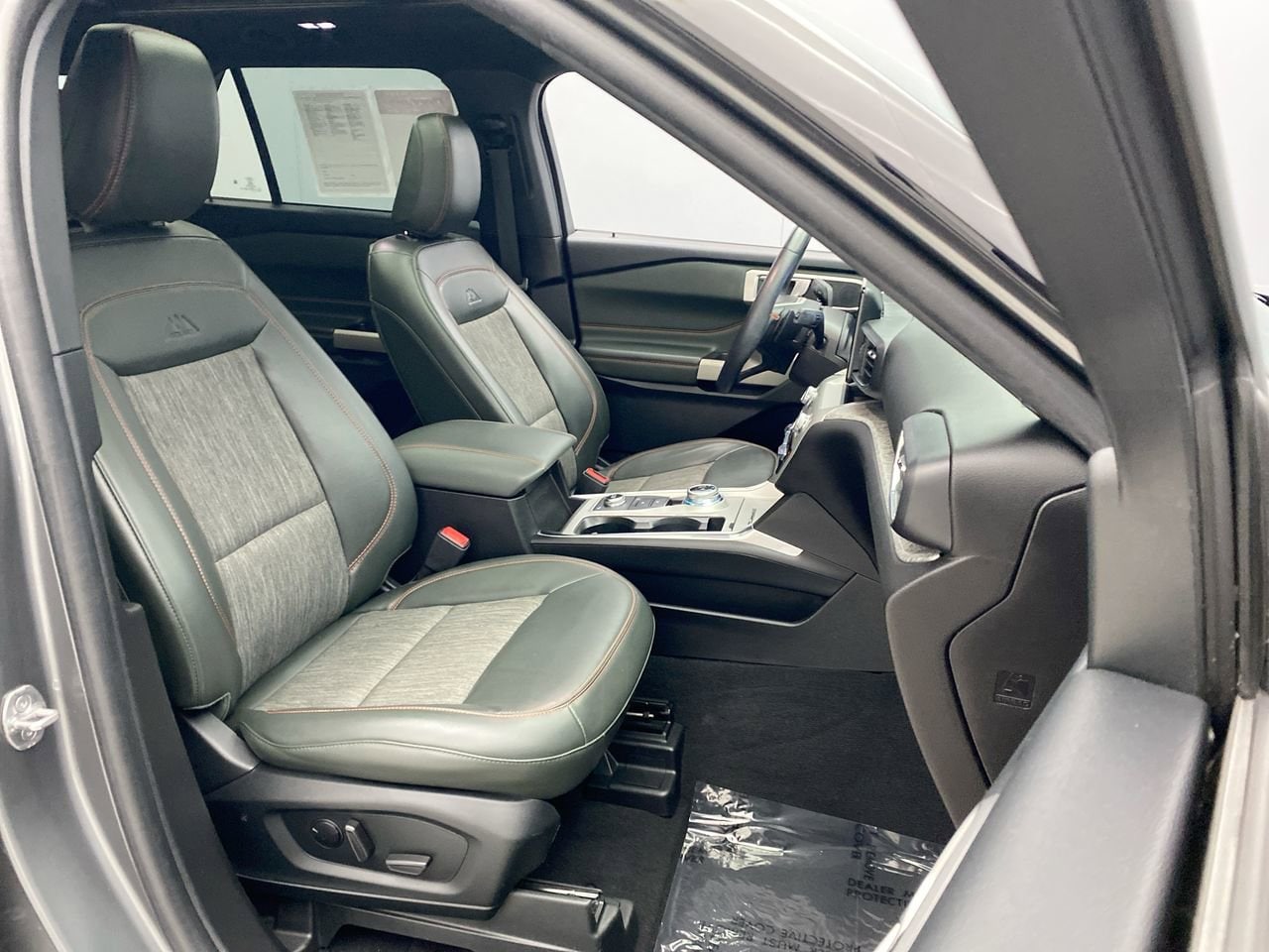 2023 Ford Explorer TIMBERLINE - Photo 23