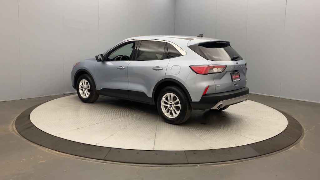 Used 2022 Ford Escape SE SUV