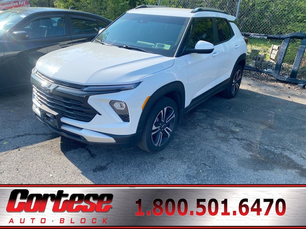 Used 2025 Chevrolet Trailblazer LT SUV