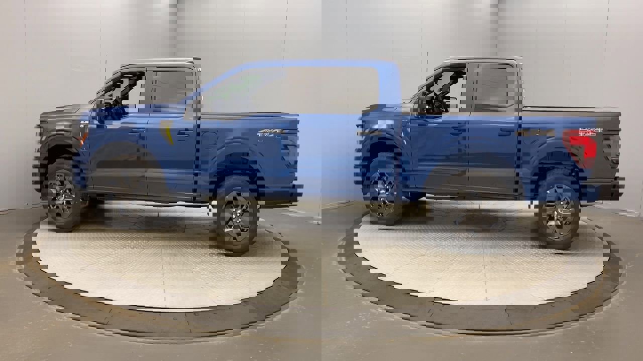 2025 Ford F-150 STX photo 2