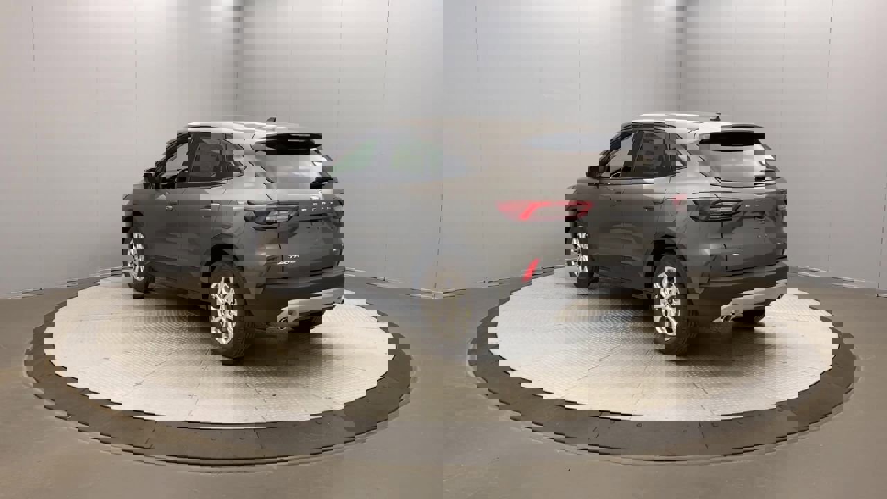2025 Ford Escape Active Premium photo 3