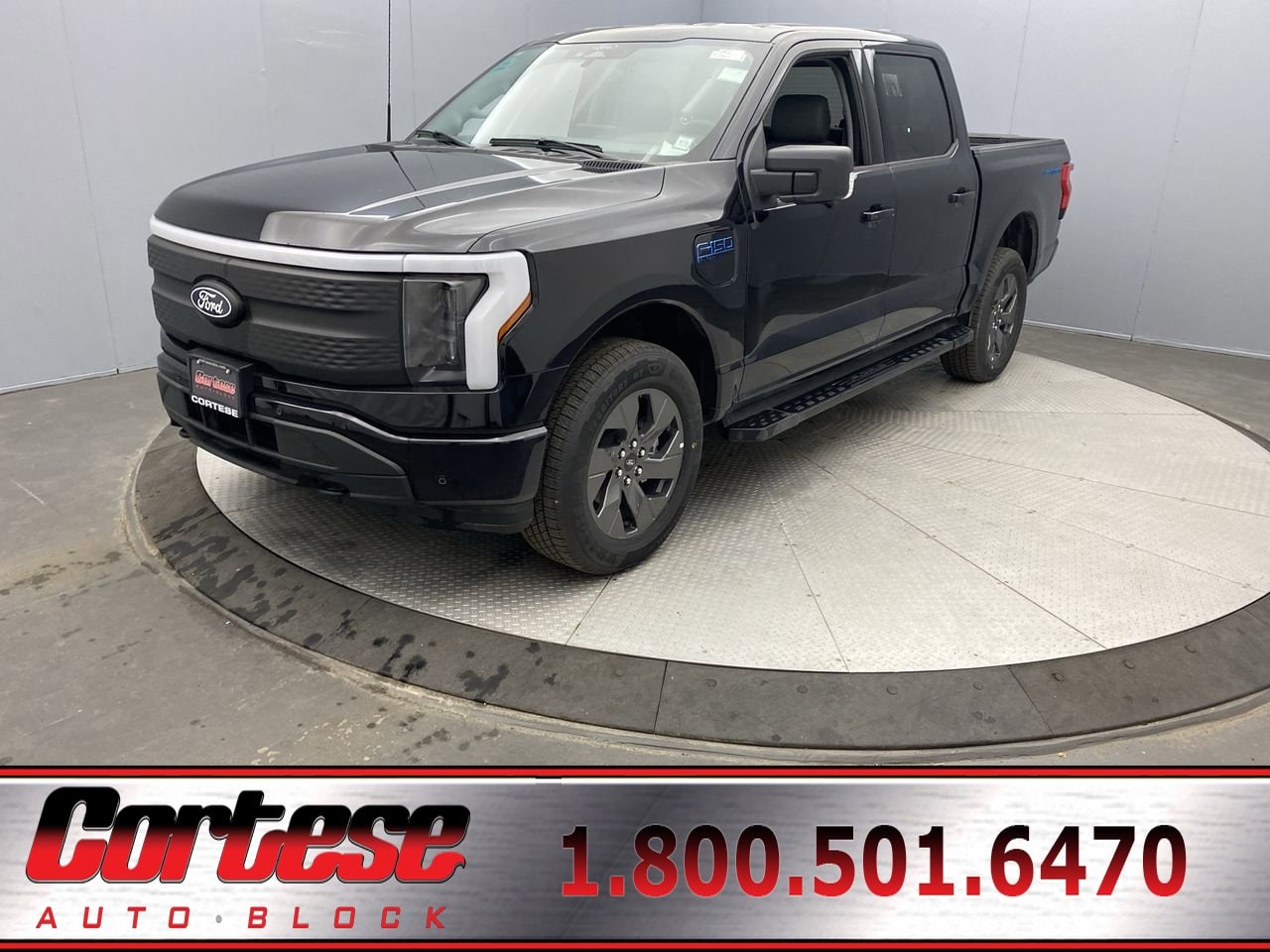 2025 Ford F-150 Lightning Flash's photo