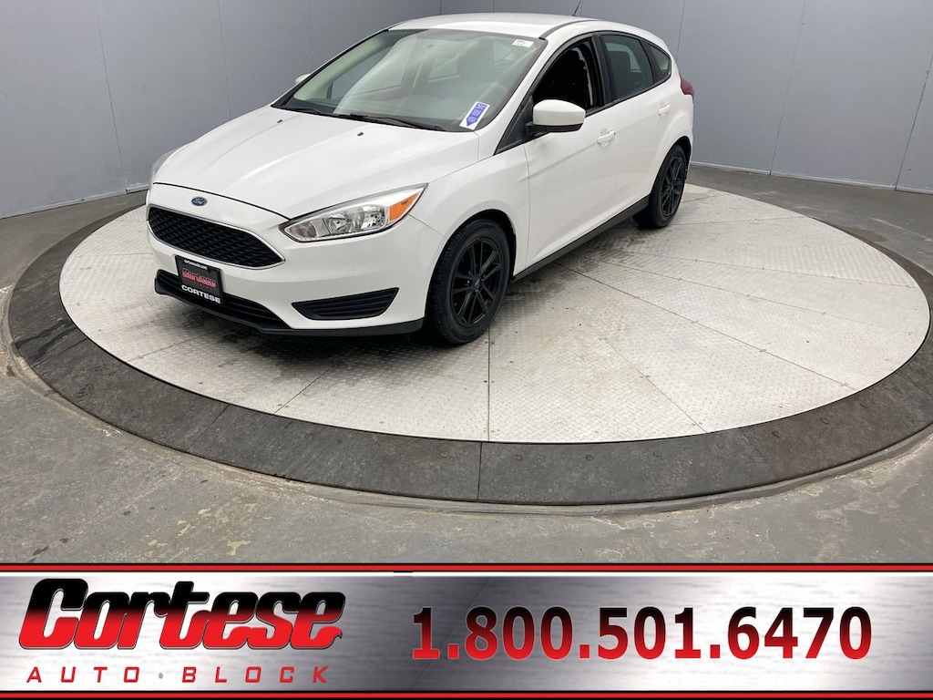 Used 2018 Ford Focus SE Hatchback