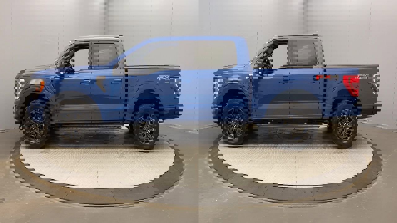 2022 Ford F-150 XLT photo 2