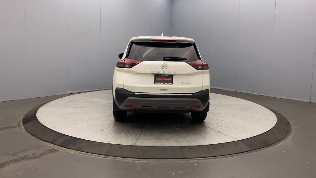 Used 2021 Nissan Rogue SV SUV