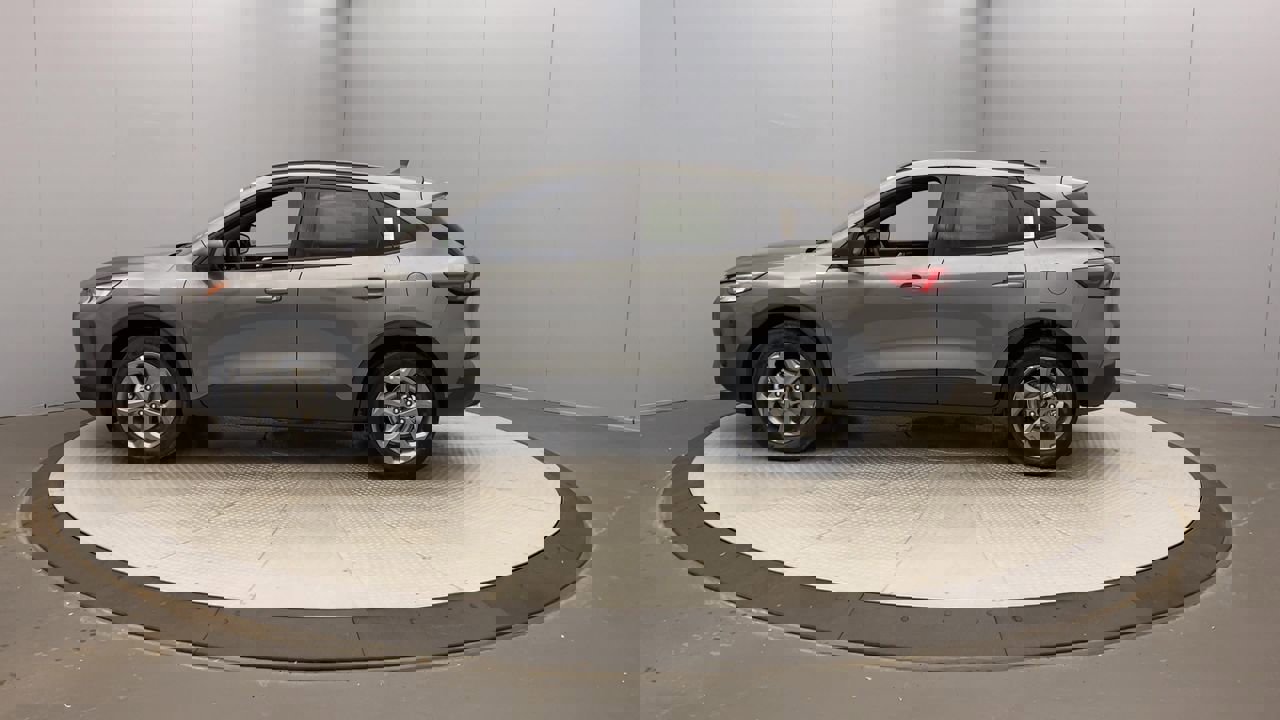 2025 Ford Escape ST-Line photo 2