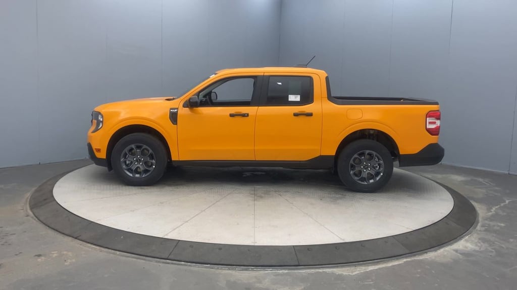 New 2026 Ford Maverick XLT TRUCK