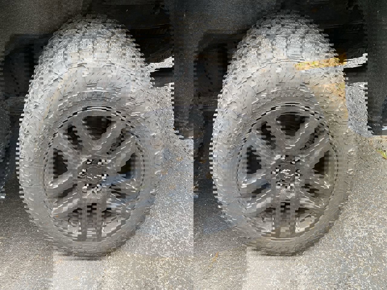 2021 Chevrolet Silverado 1500 Custom Trail Boss photo 2
