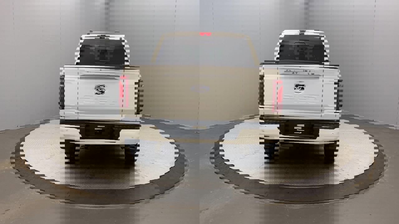 2025 Ford F-150 Platinum photo 4