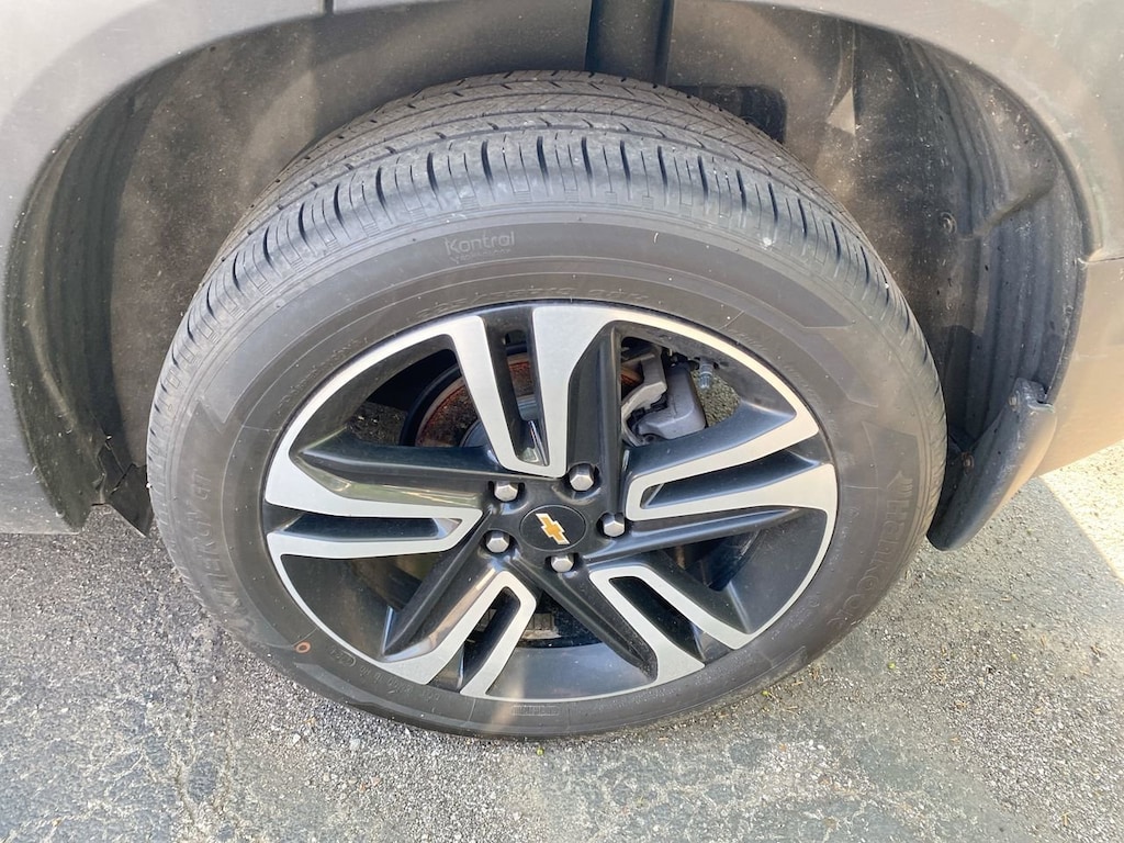 Used 2025 Chevrolet Trailblazer LT SUV