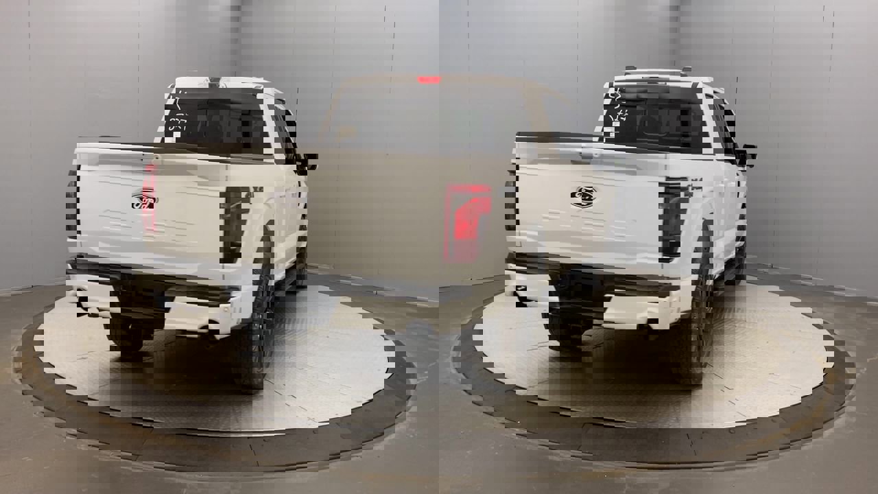 2025 Ford F-150 XLT photo 4