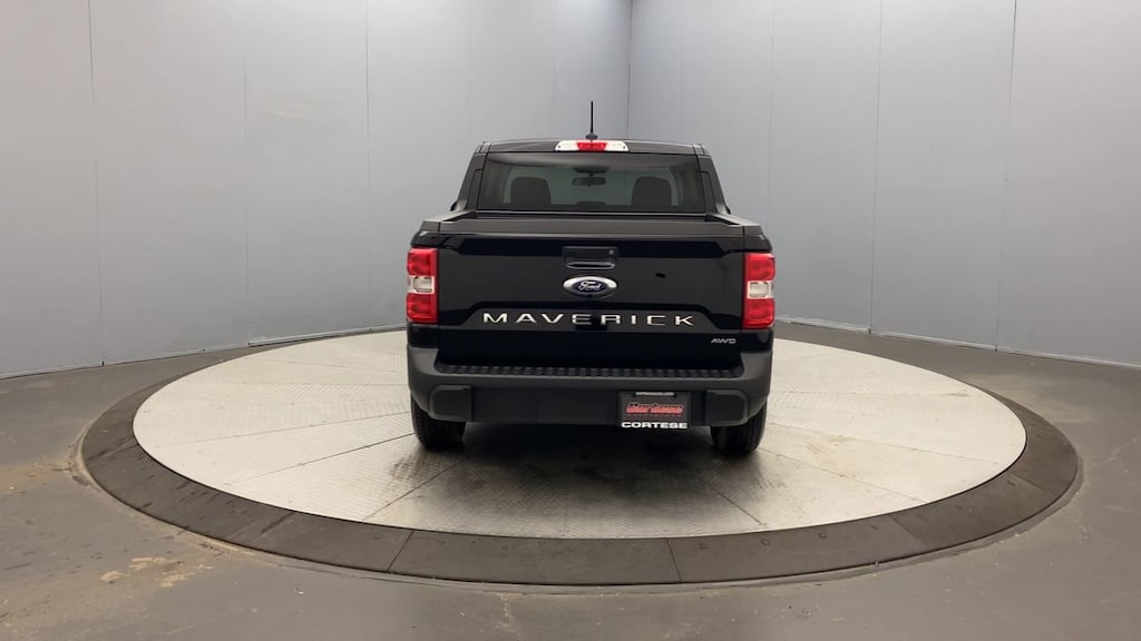 Used 2024 Ford Maverick XL Truck SuperCrew