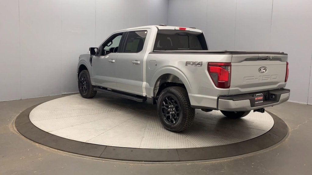 Used 2025 Ford F-150 XLT Truck SuperCrew Cab