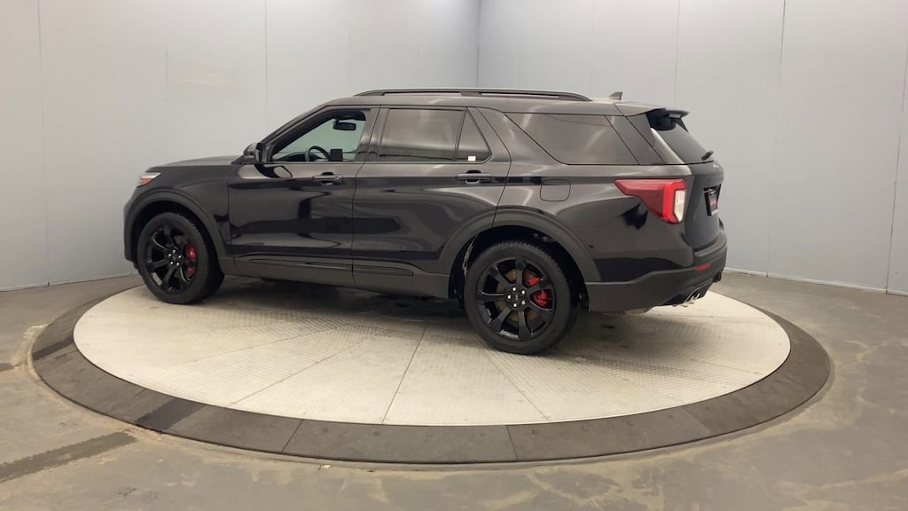 Used 2023 Ford Explorer ST SUV