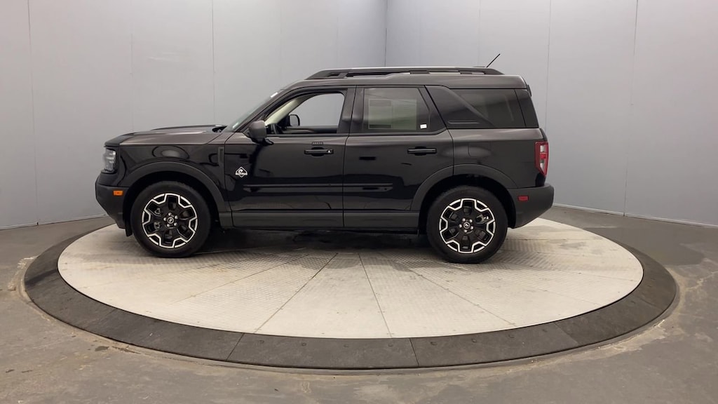 Used 2025 Ford Bronco Sport Outer Banks SUV