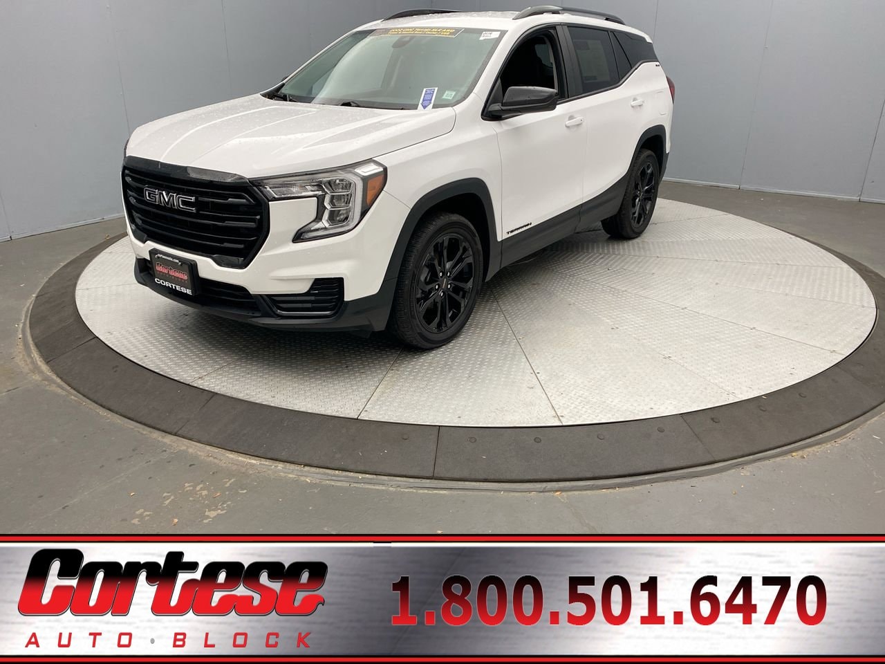 2022 GMC Terrain SLE's photo