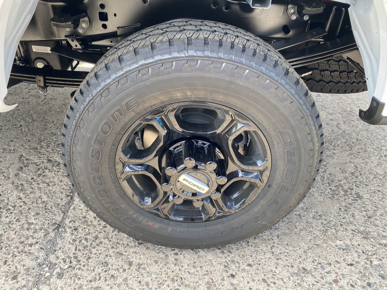 2026 Ford F-350 Super Duty XL - Photo 10