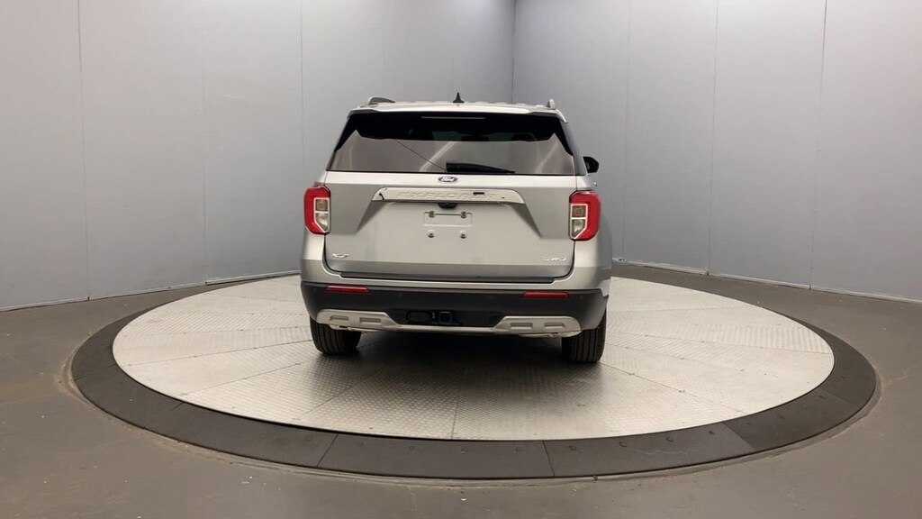 Used 2024 Ford Explorer XLT SUV