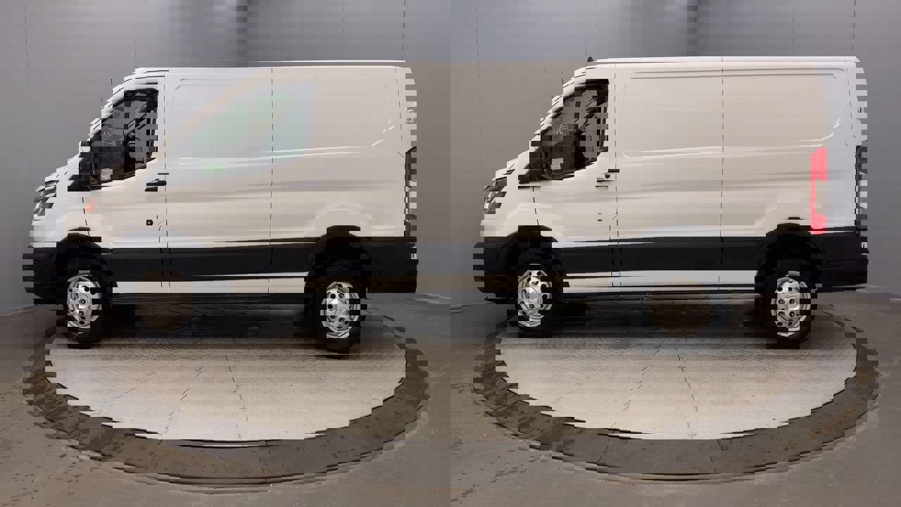 2025 Ford Transit Cargo photo 2