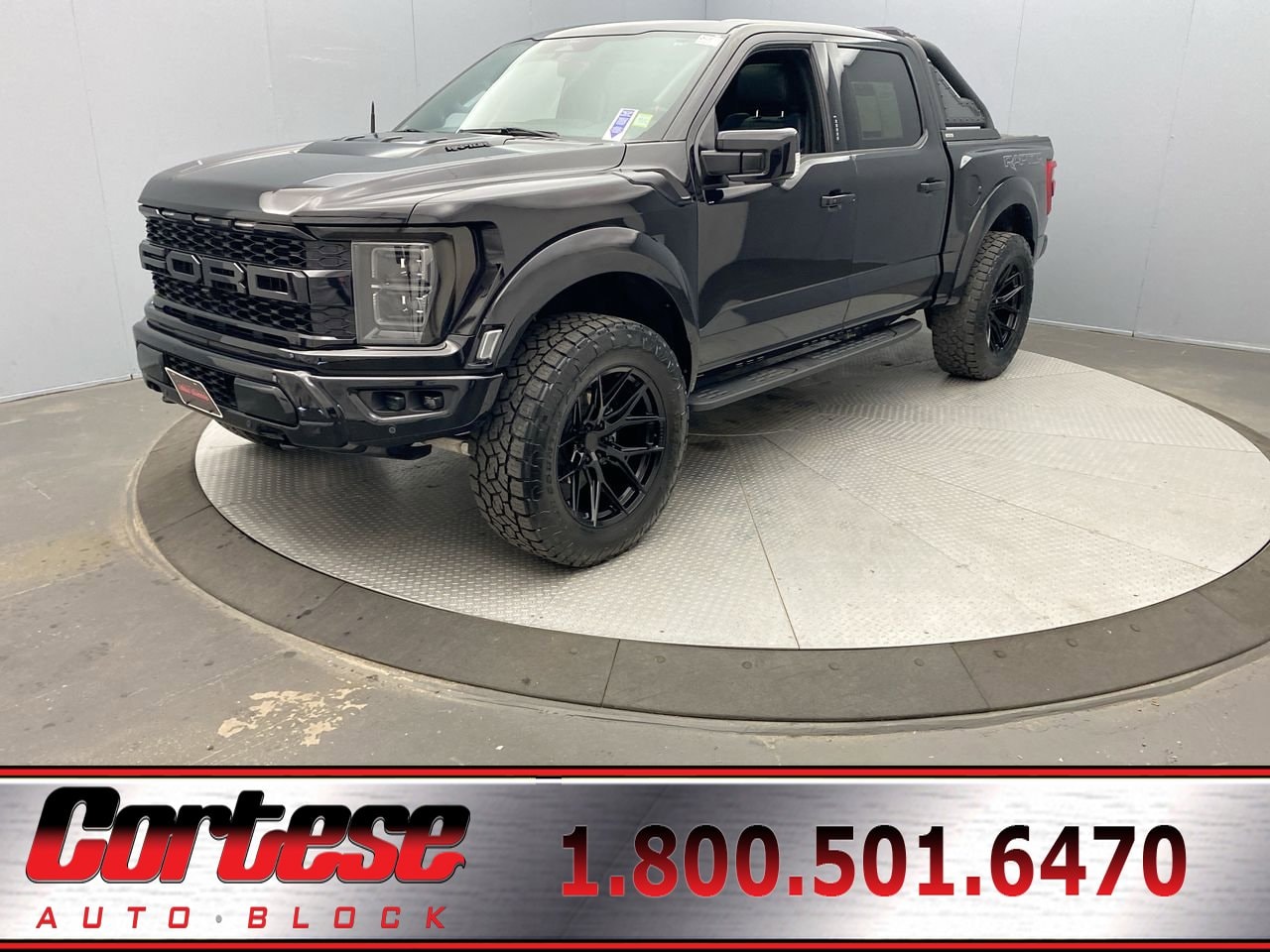 2022 Ford F-150 Raptor 4x4 SuperCrew 145 in's photo