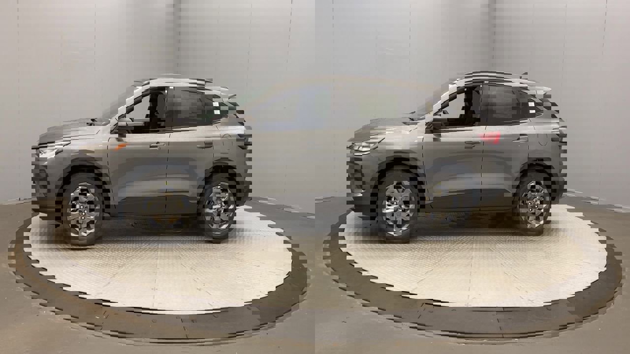 2025 Ford Escape ST-Line photo 2