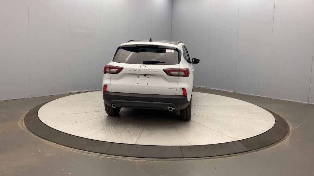 New 2025 Ford Escape ST-Line SUV