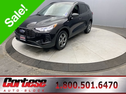 2025 Ford Escape ST-Line SUV