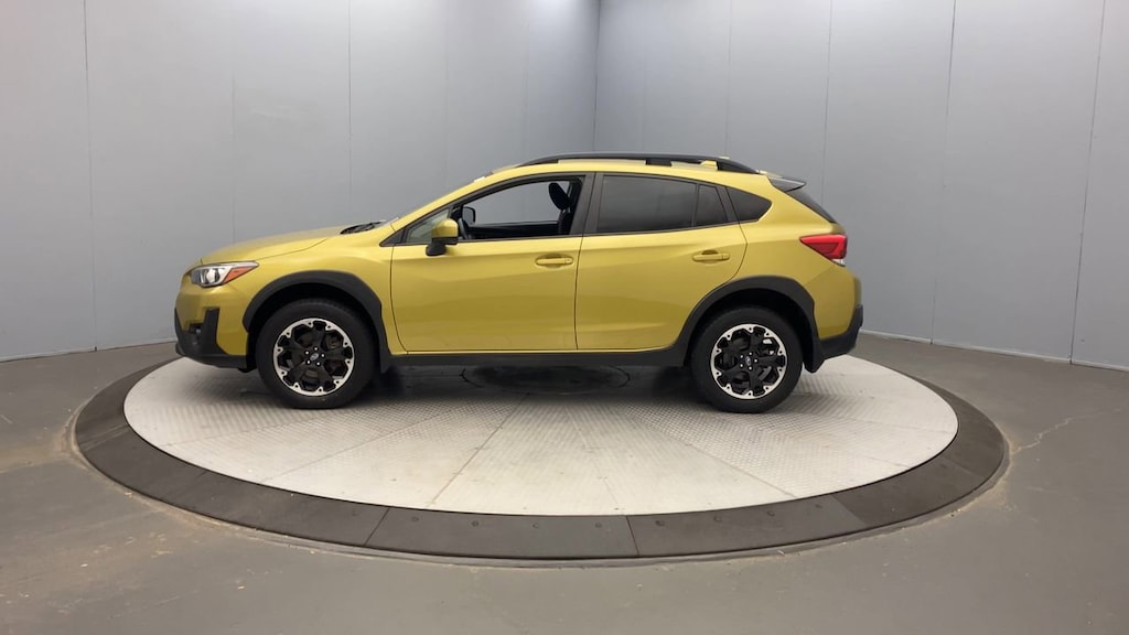 Used 2023 Subaru Crosstrek Premium SUV