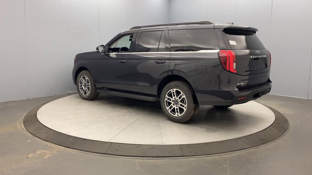 New 2026 Ford Expedition Active SUV