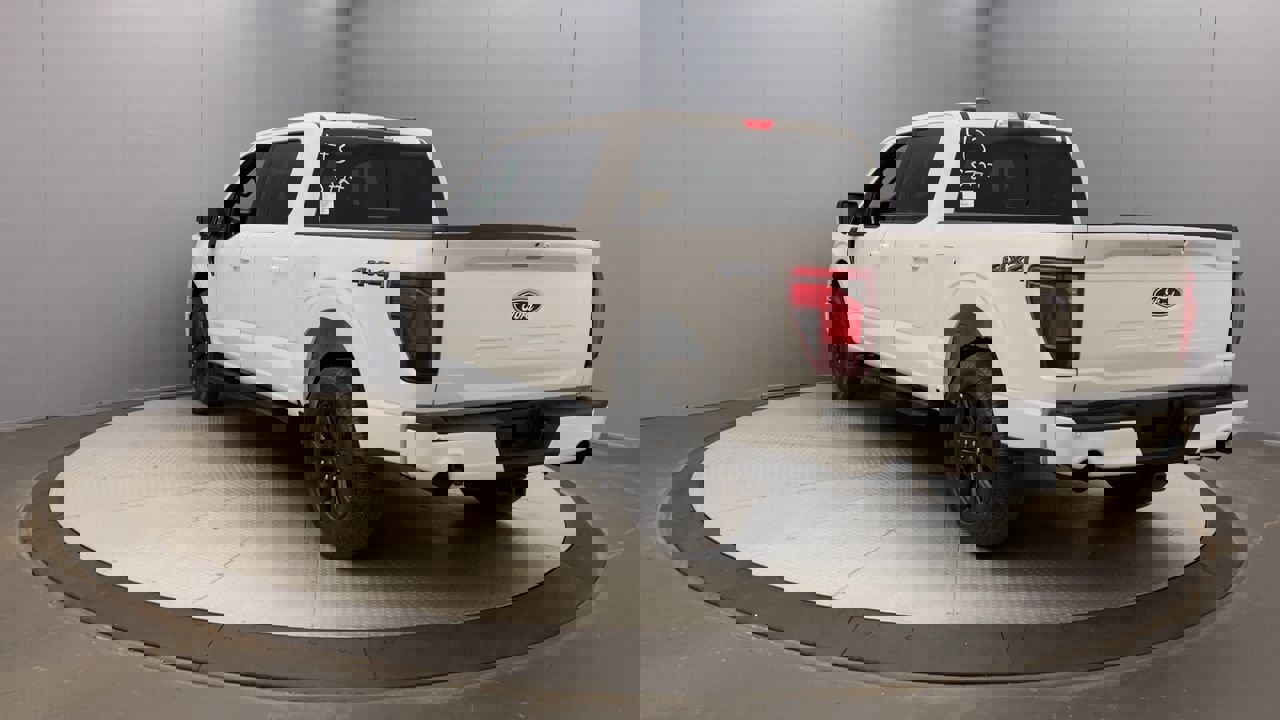 2025 Ford F-150 XLT photo 3