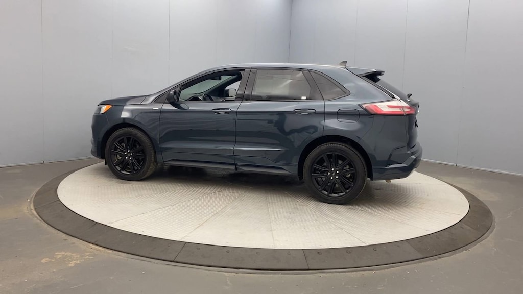 Used 2024 Ford Edge ST Line SUV