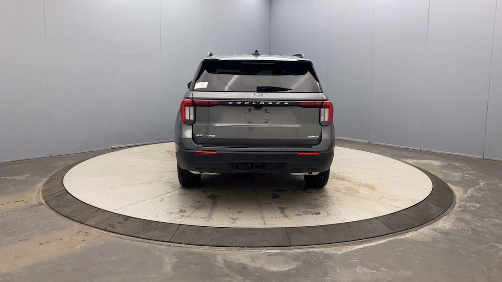 New 2026 Ford Explorer Active w/200A Pkg SUV