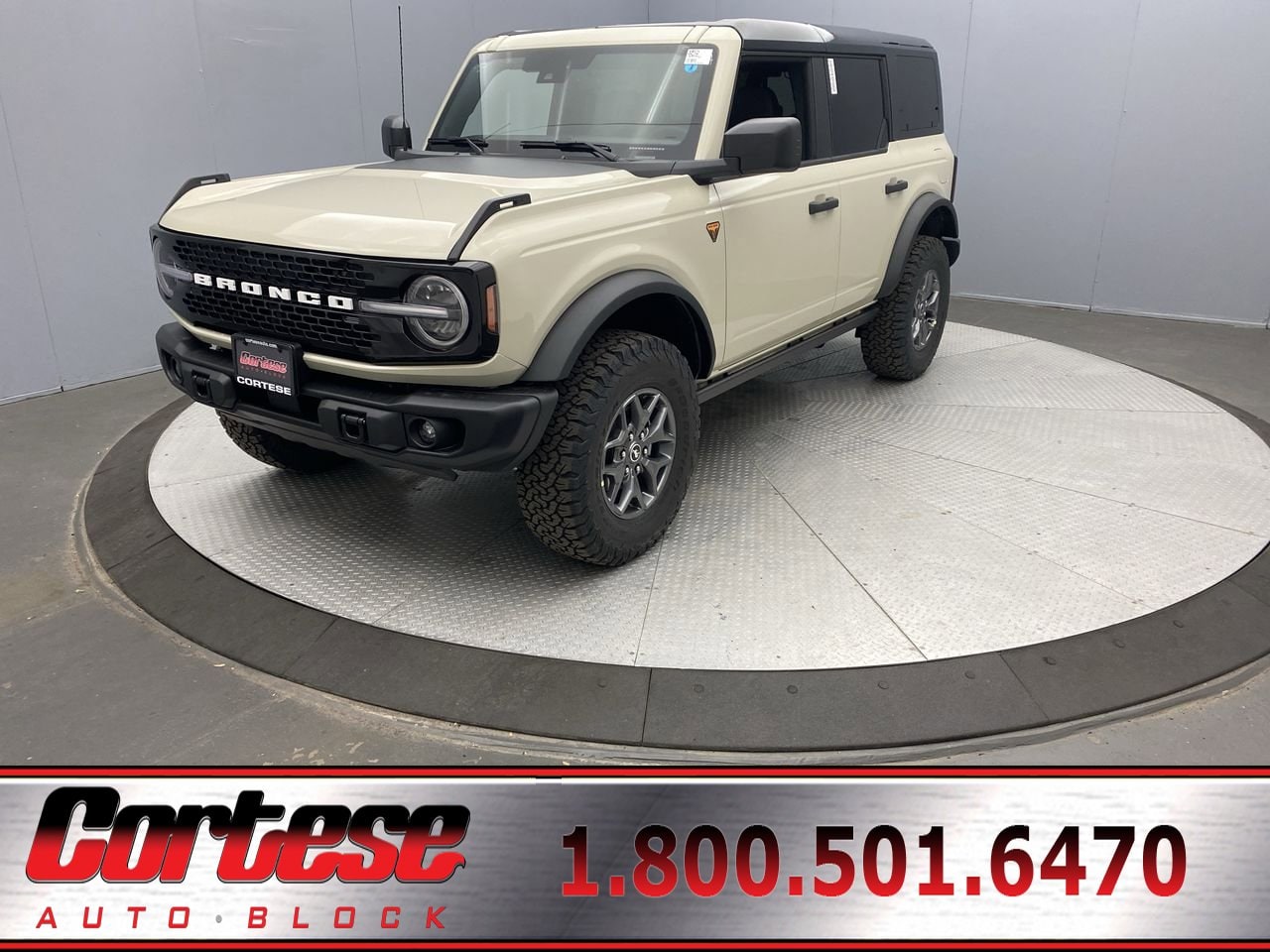 2025 Ford Bronco 4-Door Badlands's photo