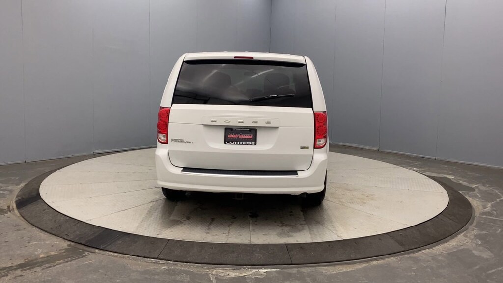 Used 2016 Dodge Grand Caravan SE Van