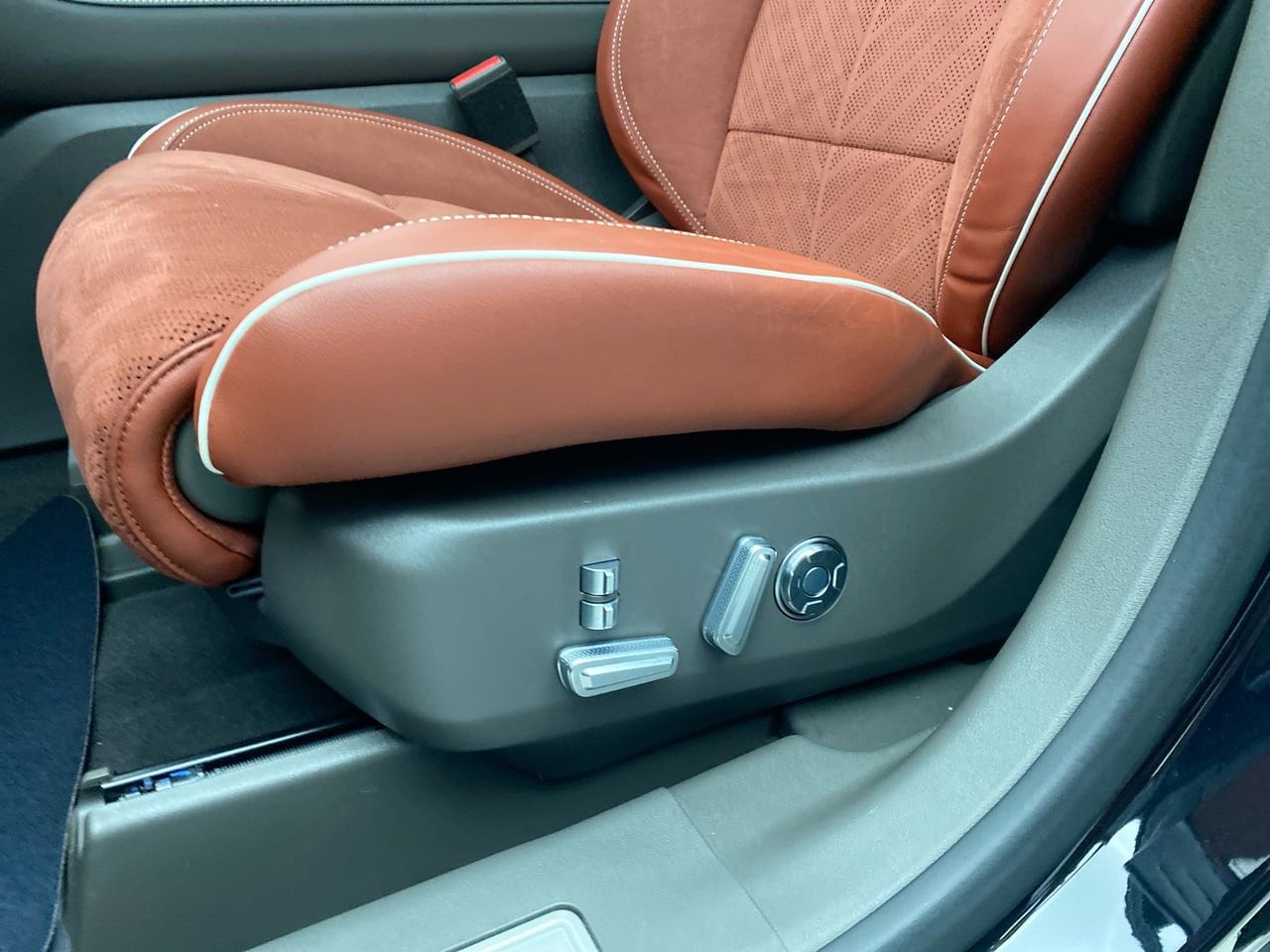 2025 Lincoln Nautilus Black Label - Photo 13