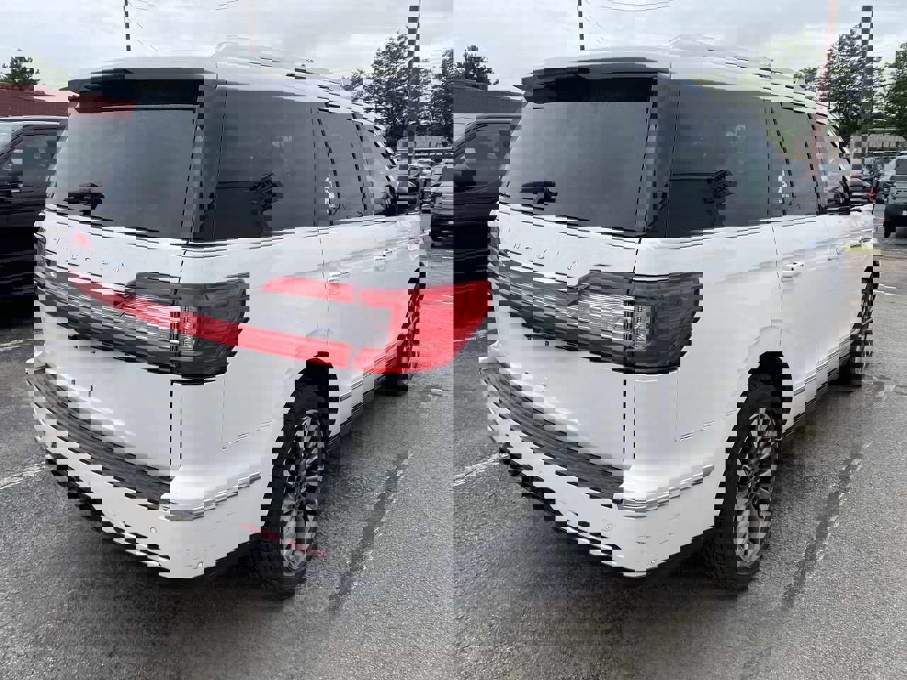 2021 Lincoln Navigator Reserve photo 3
