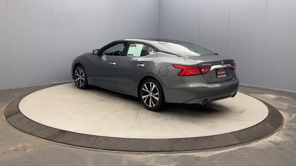 2018 Nissan Maxima SL photo 3