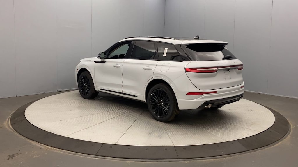 New 2025 Lincoln Corsair Reserve CROSSOVERS