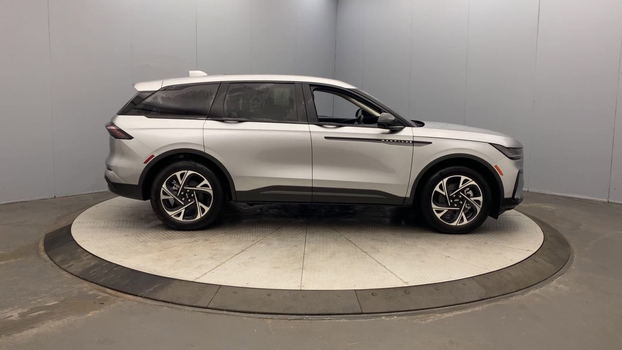 2026 Lincoln Nautilus Premiere - Photo 6