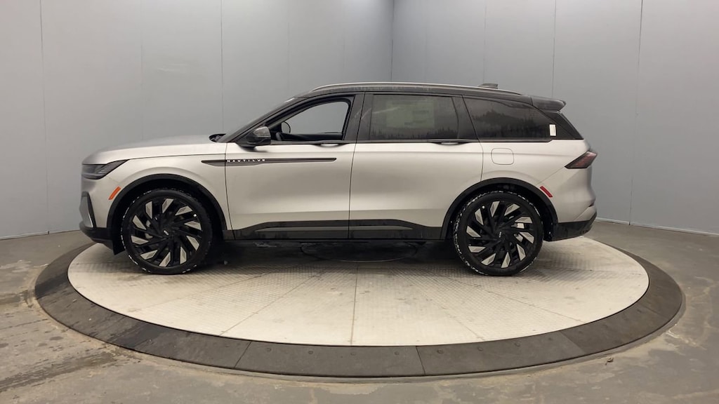 New 2026 Lincoln Nautilus Reserve CROSSOVERS