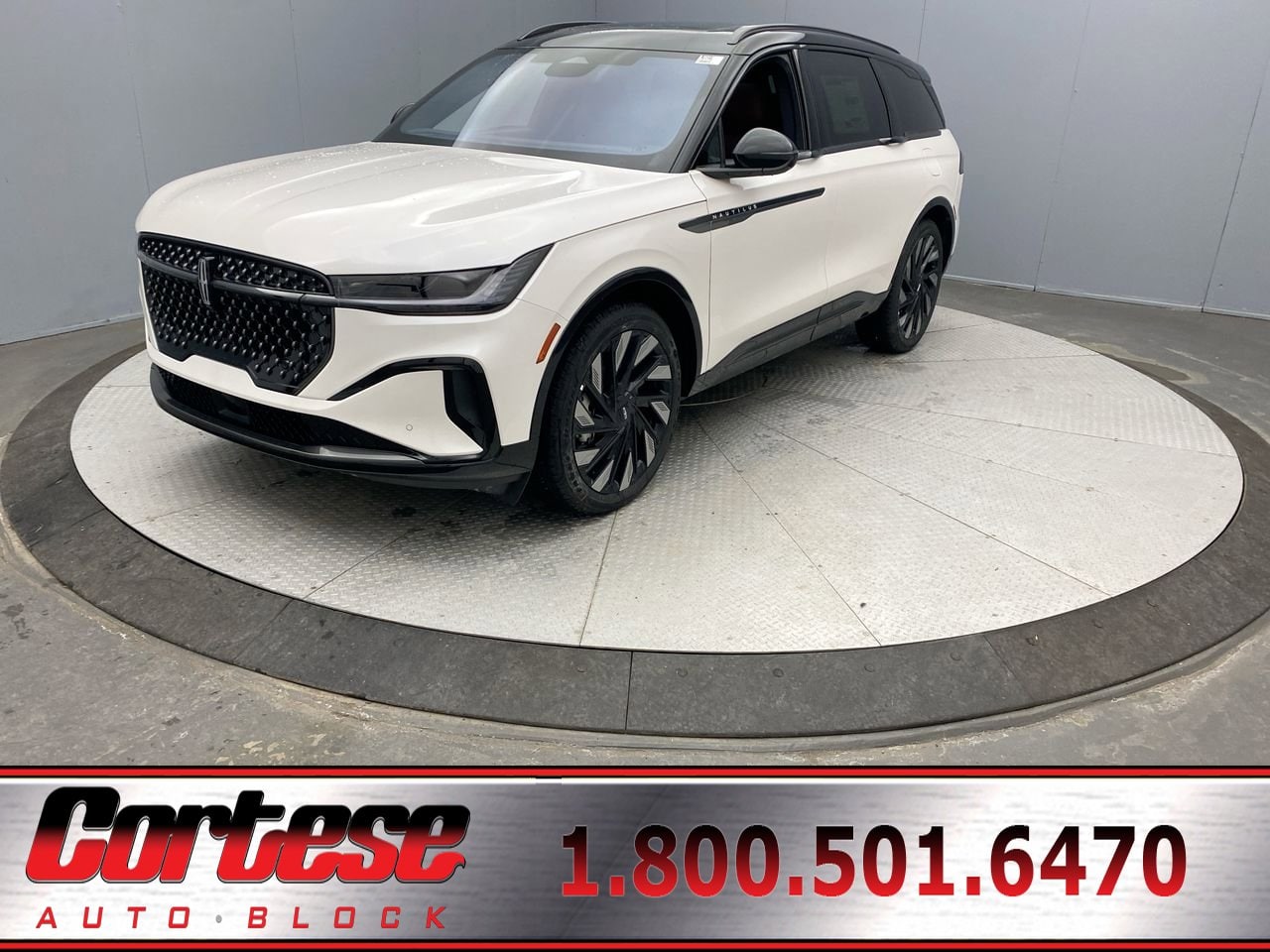 2026 Lincoln Nautilus Reserve's photo