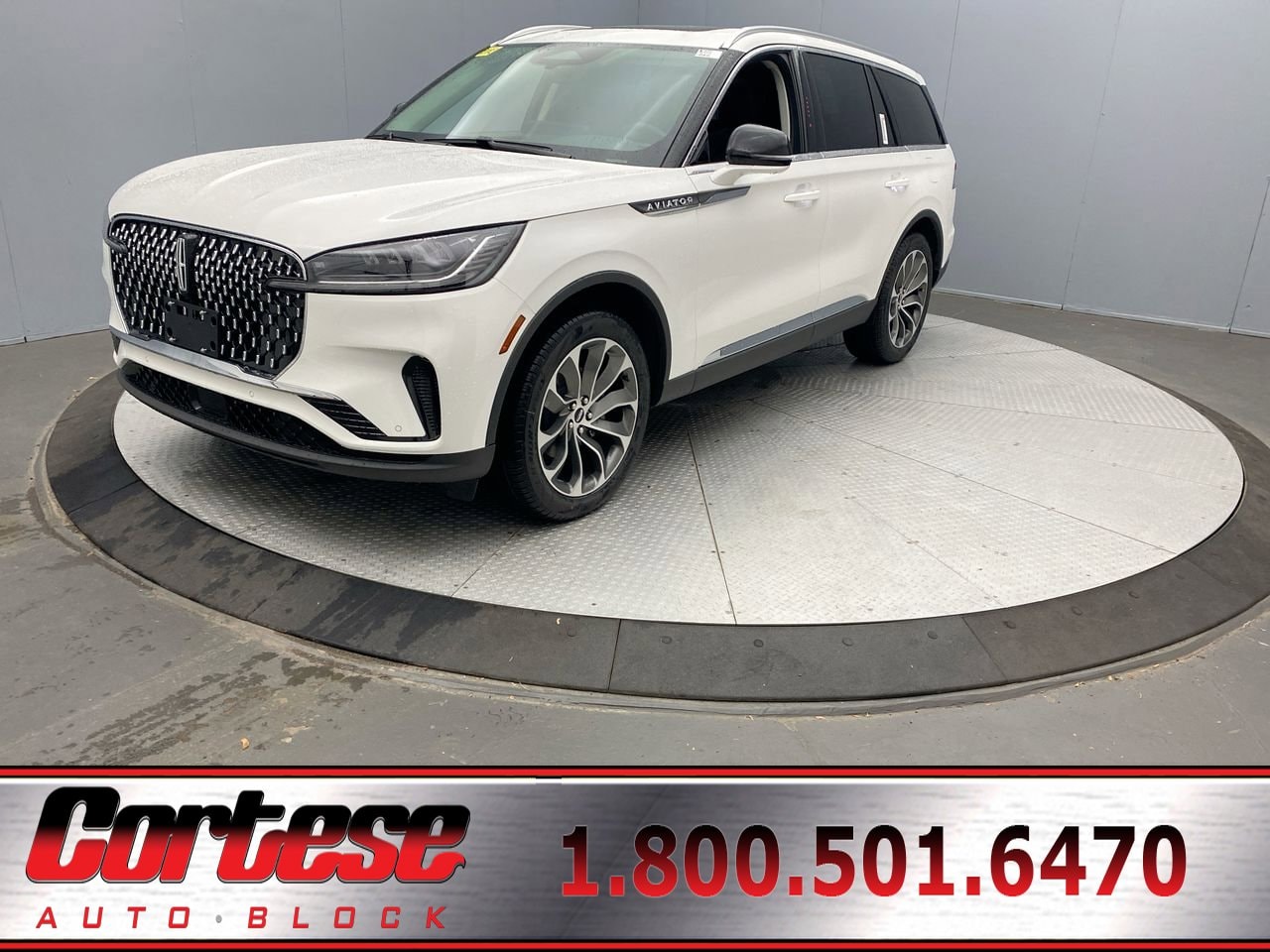 2026 Lincoln Aviator Premiere's photo