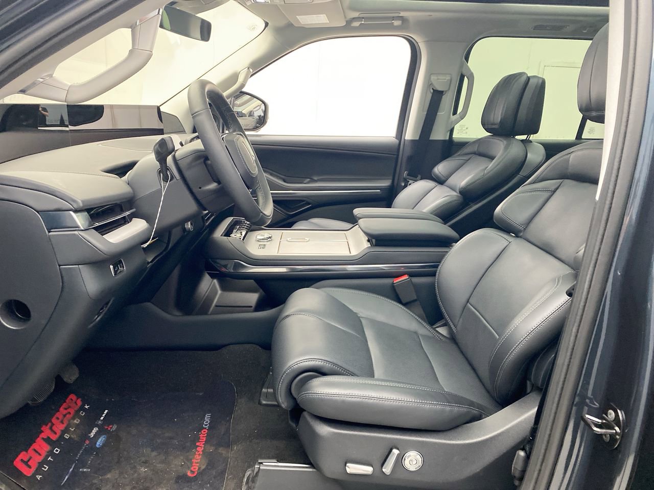 2025 Lincoln Navigator Reserve L - Photo 14