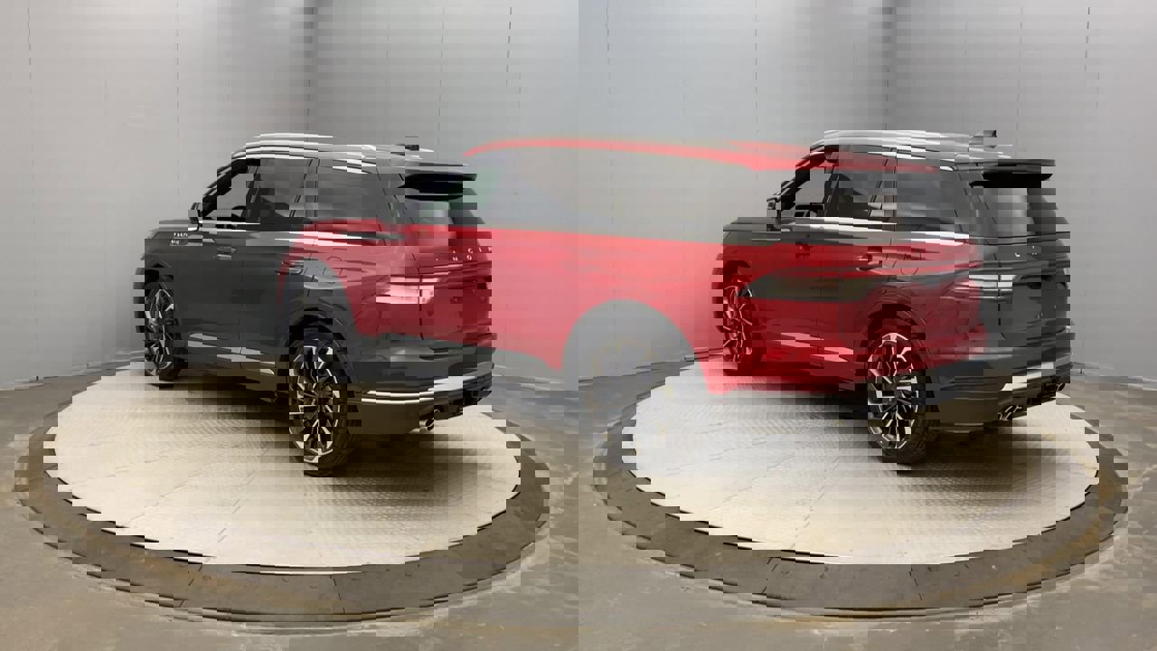 2025 Lincoln Aviator Reserve photo 3