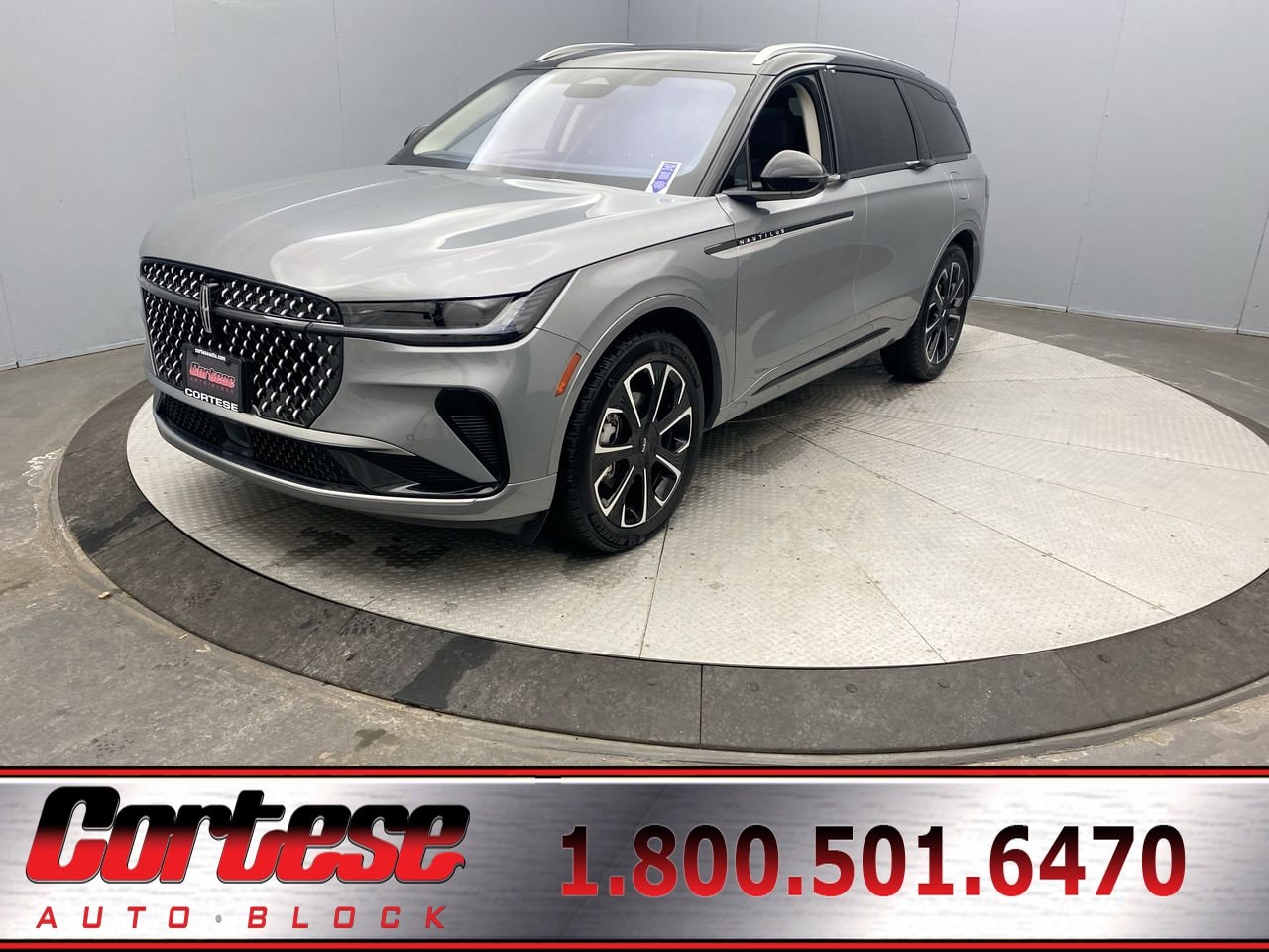 2025 Lincoln Nautilus Reserve's photo