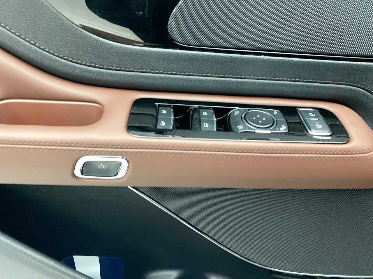 2026 Lincoln Aviator Reserve - Photo 11