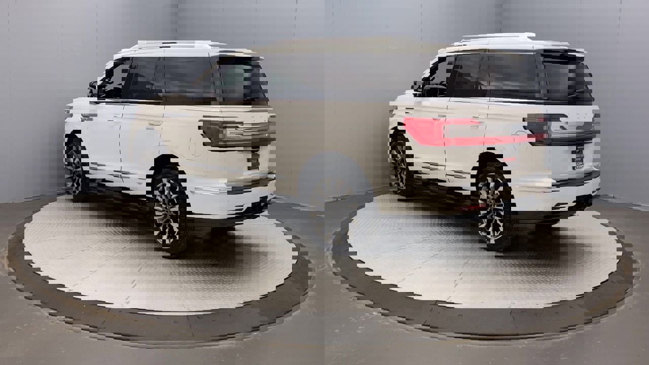 2021 Lincoln Navigator Reserve photo 3