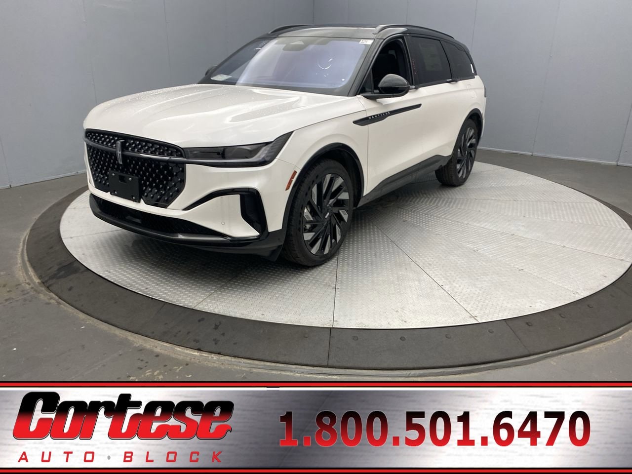 2025 Lincoln Nautilus Reserve's photo