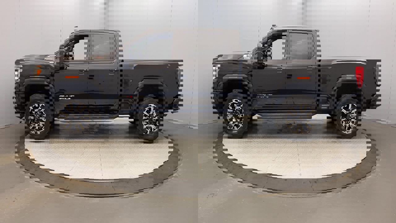 2023 Gmc Sierra HD AT4 photo 2